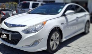 Hyundai Sonata Fe 2015