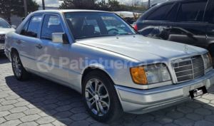 foto de Mercedes Benz E200 1993