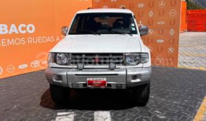 Mitsubishi Montero 1998