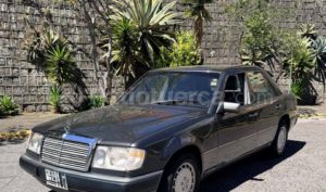 Mercedes Benz E300 1992