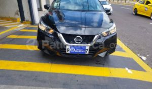 foto de Autos marca Nissan seminuevo modelo Versa Sense año 2022 en Quito