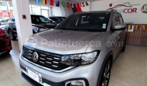 foto de Autos marca Volkswagen seminuevo modelo T-Cross Highline año 2024 en Quito