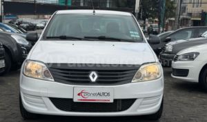 foto de Autos marca Renault seminuevo modelo Logan año 2015