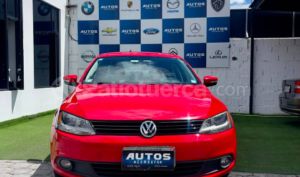 foto de Autos marca Volkswagen seminuevo modelo Jetta 2500 año 2013 en Cumbayá