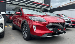 foto de Autos marca Ford seminuevo modelo Escape año 2023 en Cuenca