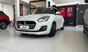foto de Autos marca Suzuki seminuevo modelo Swift año 2024 en Cuenca