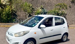 foto de Autos marca Hyundai seminuevo modelo i10 año 2012 en Quito
