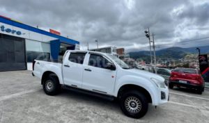 foto de Autos marca Chevrolet seminuevo modelo D-MAX año 2024 en Loja