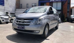 Hyundai H1 12 pasajeros 2013