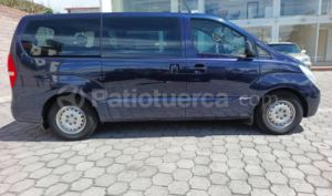 Hyundai H1 12 pasajeros 2011