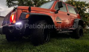 foto de Autos marca Lada seminuevo modelo Niva año 2004