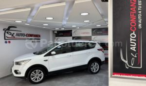 foto de Autos marca Ford seminuevo modelo Escape S año 2018