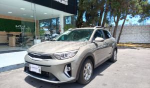 foto de Autos marca Kia seminuevo modelo Stonic LX año 2023