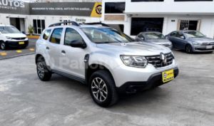 foto de Autos marca Renault seminuevo modelo Duster 1.6 año 2023 en Ambato