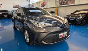 foto de Autos marca Toyota seminuevo modelo C-HR año 2024