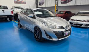 foto de Autos marca Toyota seminuevo modelo Yaris HB año 2021 en Quito