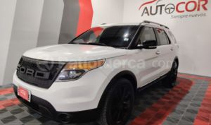 foto de Ford Explorer XLT 2014