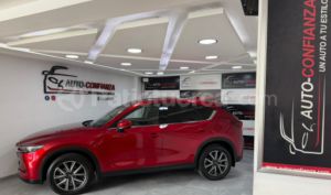 foto de Autos marca Mazda seminuevo modelo New CX-5 PLUS año 2019 en Quito
