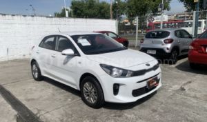 foto de Autos marca Kia seminuevo modelo RIO EX año 2021 en Cuenca