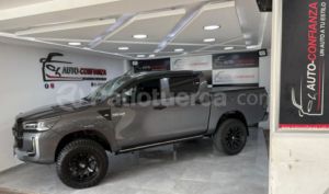 foto de Autos marca Toyota seminuevo modelo Hilux año 2025 en Quito