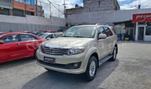 foto de Toyota Fortuner 2016