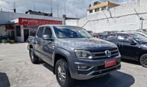 foto de Autos marca Volkswagen seminuevo modelo AMAROK BI TDI PLUS año 2018 en Quito
