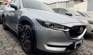 foto de Autos marca Mazda seminuevo modelo CX5 ENTRY año 2019 en Quito