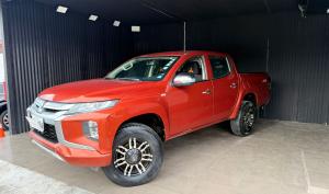 Mitsubishi L200 2021