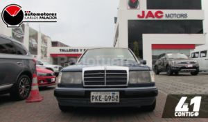 Mercedes Benz—™ E300 1990