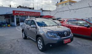 foto de Autos marca Renault seminuevo modelo DUSTER INTENS año 2023 en Quito