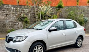 foto de Autos marca Renault seminuevo modelo Logan Dynamique año 2017