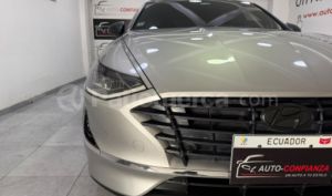 foto de Autos marca Hyundai seminuevo modelo Sonata año 2022