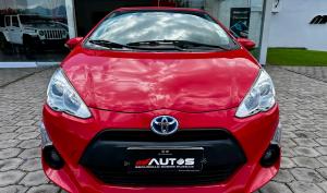 Toyota Prius C Sport 2017