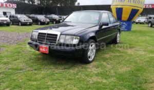Mercedes Benz—™ E230 1986