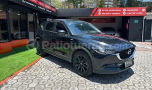 foto de Autos marca Mazda seminuevo modelo New CX-5 Core año 2022 en Quito
