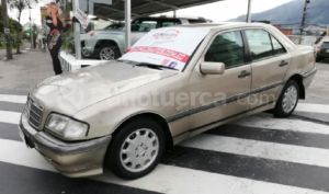 Mercedes Benz—™ C240 1997