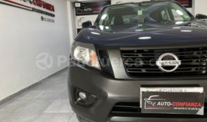 foto de Nissan FRONTIER S 2020