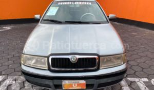 foto de Autos marca Skoda seminuevo modelo Octavia año 2005 en Quito