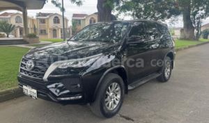 foto de Autos marca Toyota seminuevo modelo New Fortuner año 2024