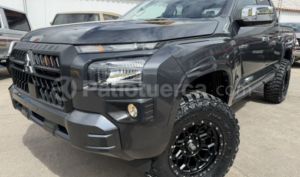 foto de Autos marca Mitsubishi seminuevo modelo L200 Triton año 2026 en Cuenca