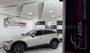 foto de Autos marca Mazda seminuevo modelo CX3 ENTRY año 2027 en Quito