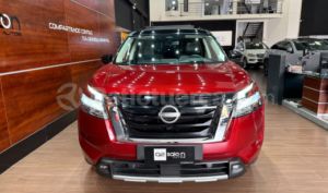foto de Autos marca Nissan seminuevo modelo Pathfinder Platinum año 2023 en Quito
