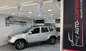 foto de Autos marca Renault seminuevo modelo Duster 2.0 año 2020