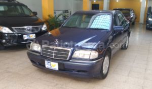 Mercedes Benz—™ C280 2000