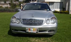 Mercedes Benz—™ 200 2004