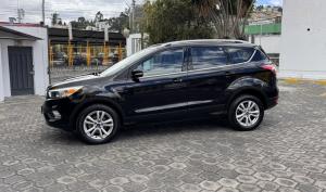 Ford Escape S 2017