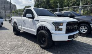 foto de Autos marca Ford seminuevo modelo F150 SC 4X2 año 2017