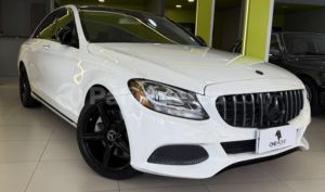 foto de Autos marca Mercedes Benz seminuevo modelo C300 año 2016 en Quito
