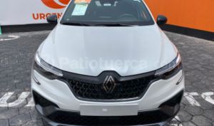 foto de Autos marca Renault seminuevo modelo Arkana año 2025 en Quito