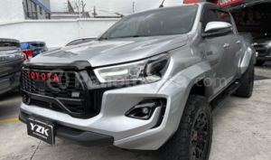 foto de Autos marca Toyota seminuevo modelo Hilux 2.8 CD 4X4 TA DIESEL año 2023